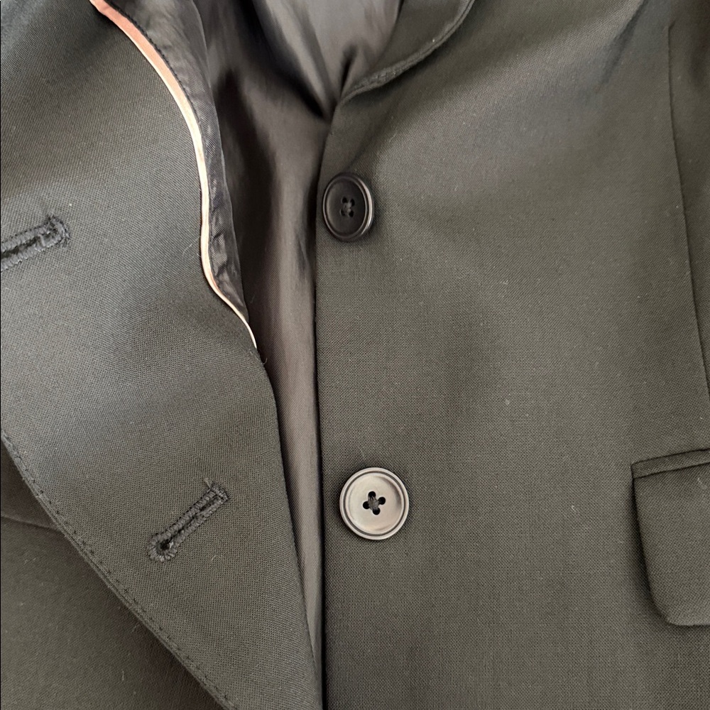 Beautiful “GAP” Blazer - Picture 3 of 8